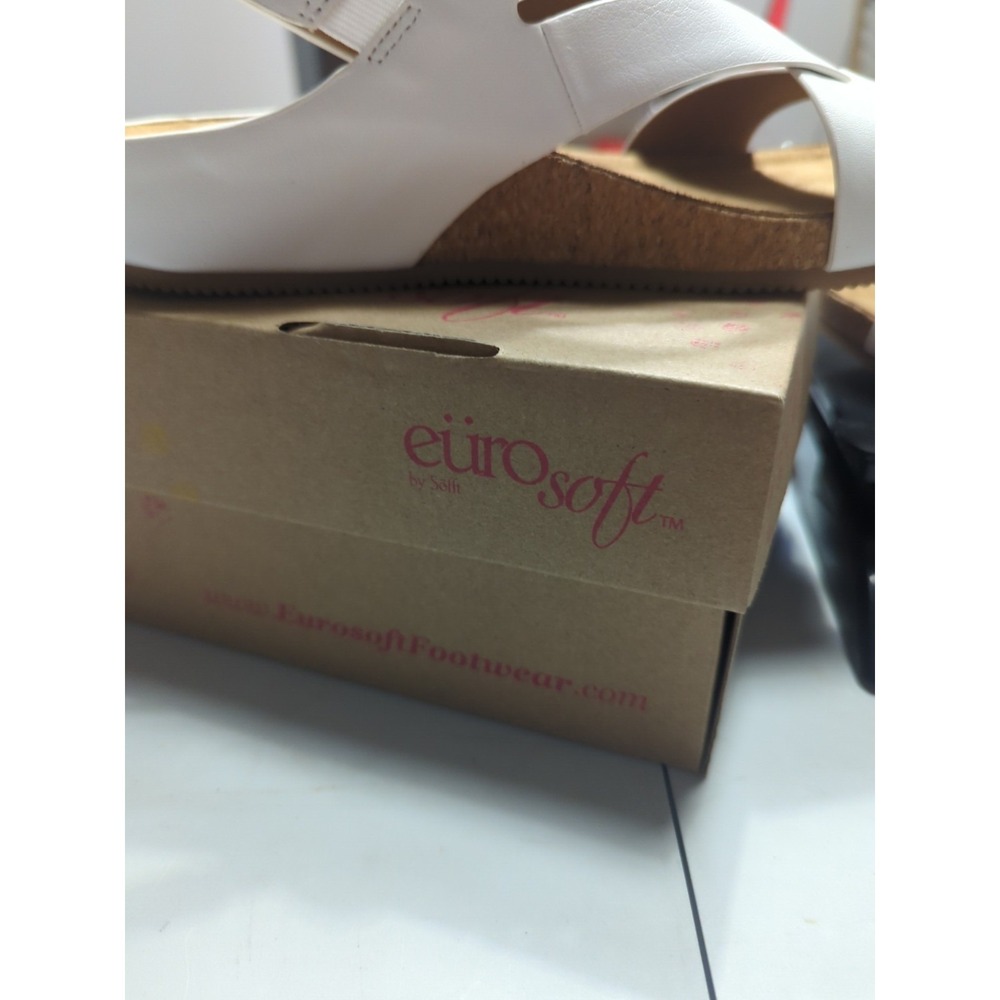 EUROSOFT Gianetta Women's Sandal 8  US - White NEW - Picture 4 of 5